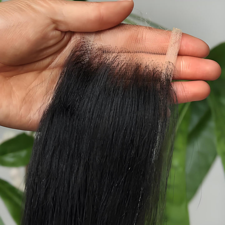 Close-up of Yaki straight 2×6 lace closure in natural color, showing pre-plucked natural hairline with HD lace.